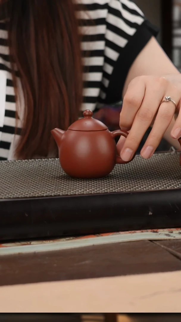 茶壶紫砂朱泥超精工龙蛋120cc