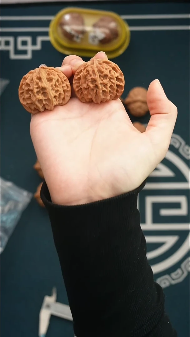 吊坠文玩核桃苹果园42全