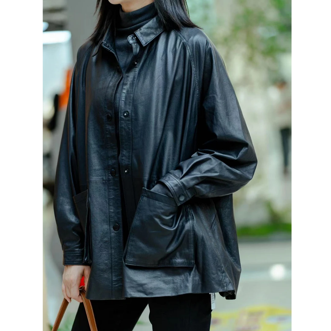 HALUNGLE/海伦格丽   PY235   时尚两口袋翻领女款皮衣