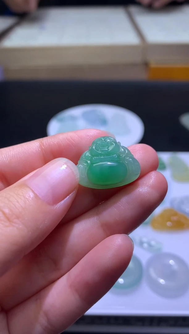 未镶嵌定制翡翠毛货