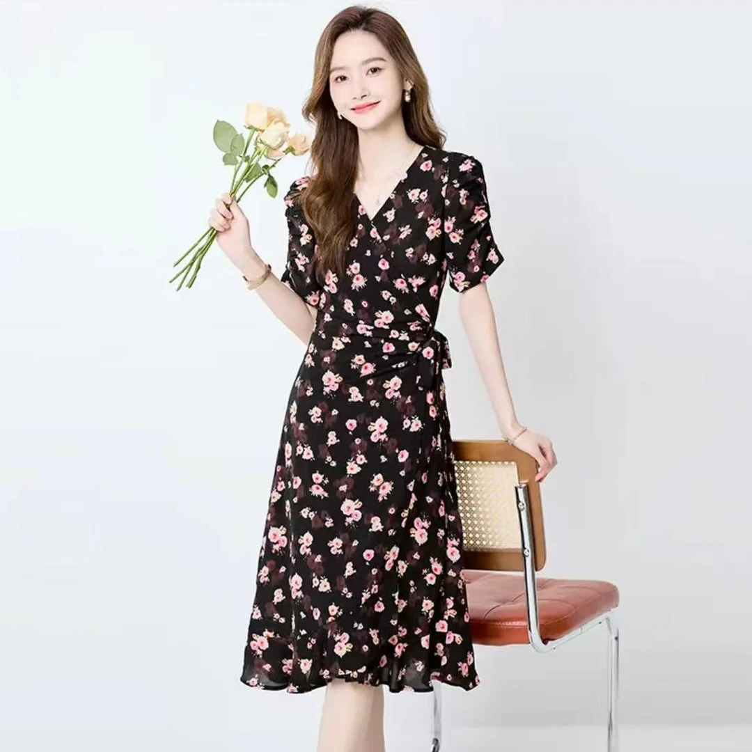 H65百搭显瘦连衣裙遮屁时尚舒适大气简约休闲极简风