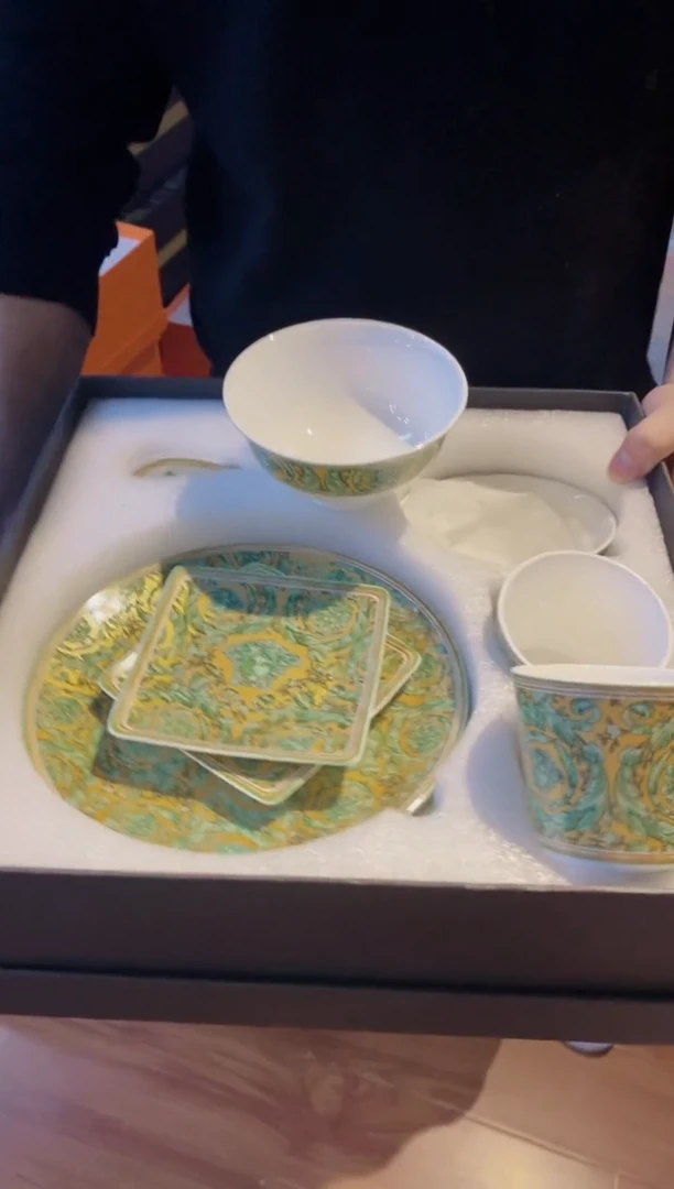 【闪购商品】杯鸿辉家品牌瓷器，京东包邮！