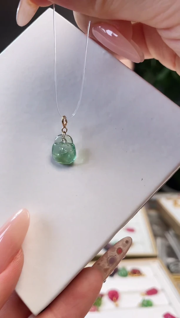 吊坠18K金镶嵌碧玺碧玺18k吊坠