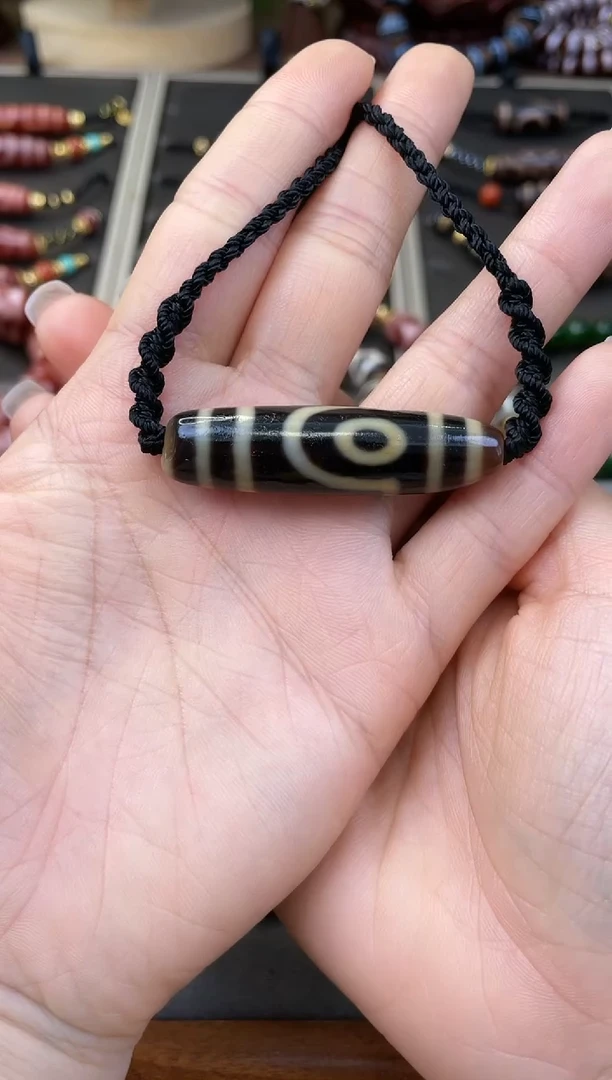 玛瑙/玉髓颈饰未镶嵌精品老吴全手如意二眼颈饰