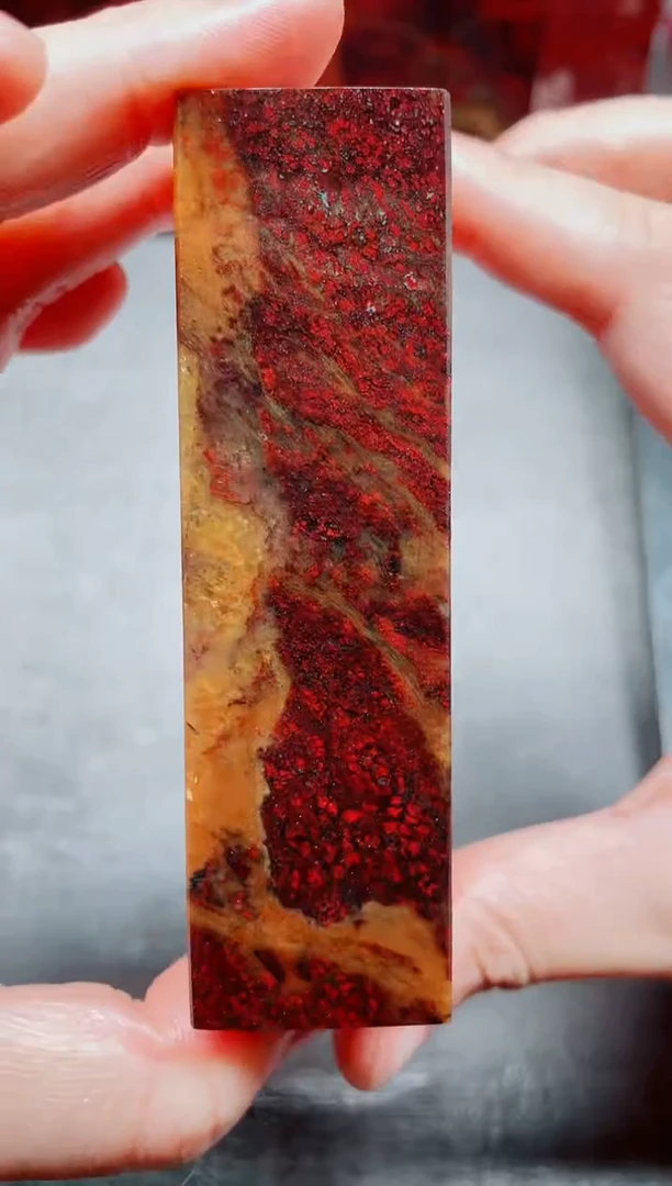 玉桂林鸡血玉素章3.0左右红22