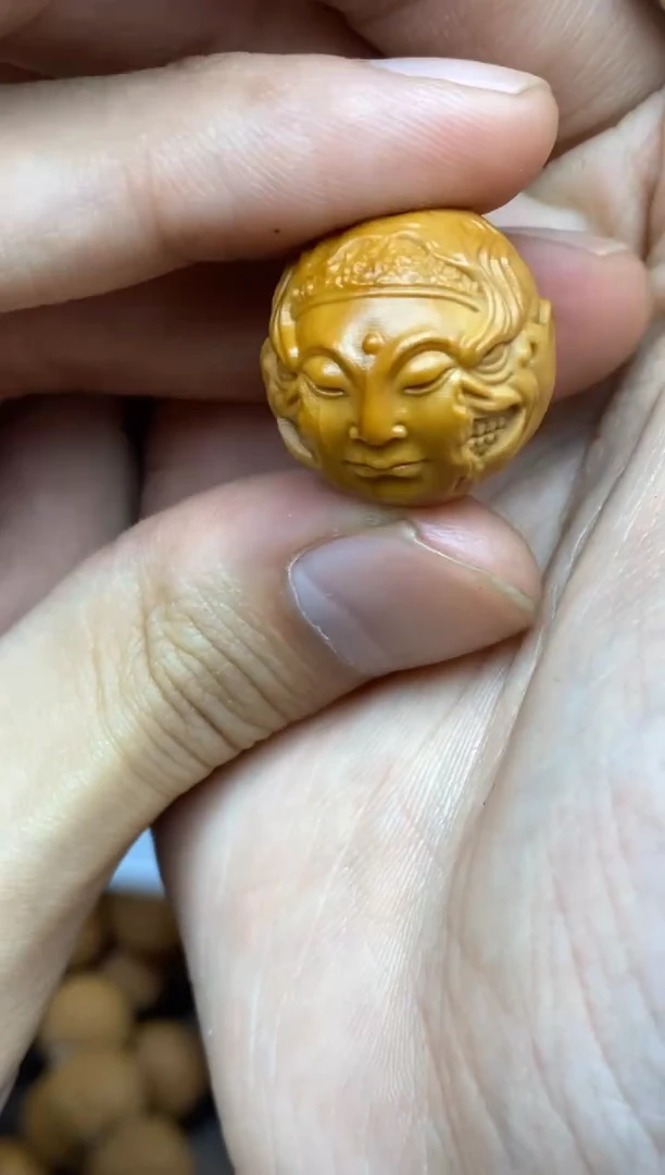 猴头核桃吊坠多面 佛头