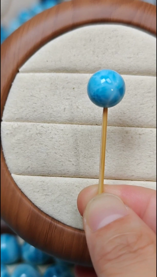 针钠钙石（海纹石）未镶嵌珠宝半成品言**a多样性发其一