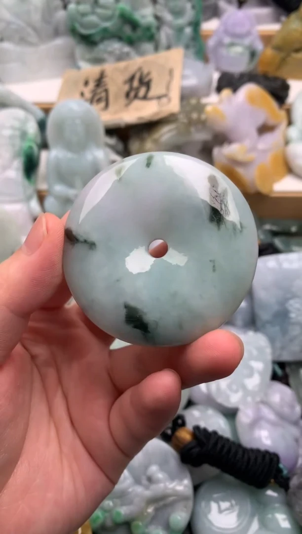 吊坠(不含链)未镶嵌翡翠1