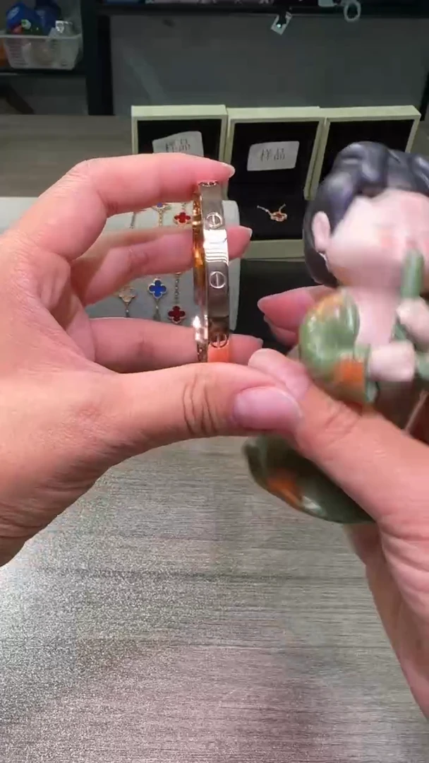 瓷片瓷片瓷片瓷片瓷片