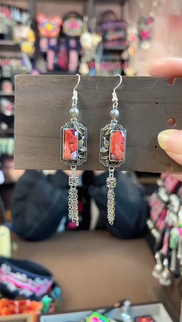 织绣 民族风手工非遗老绣饰品671