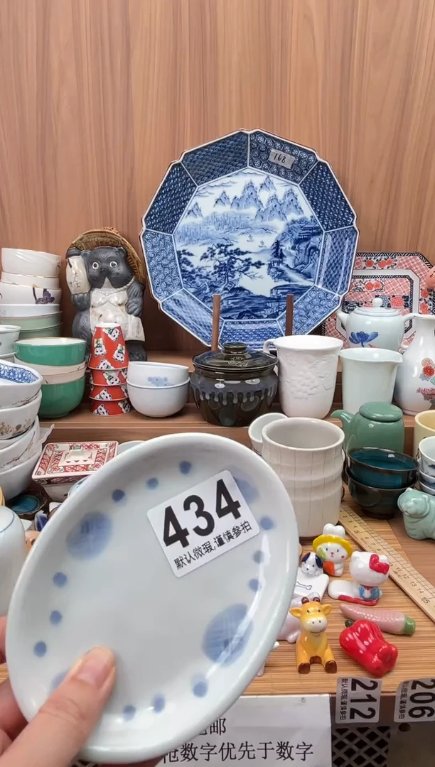 月瓷器瓷器瓷器瓷器