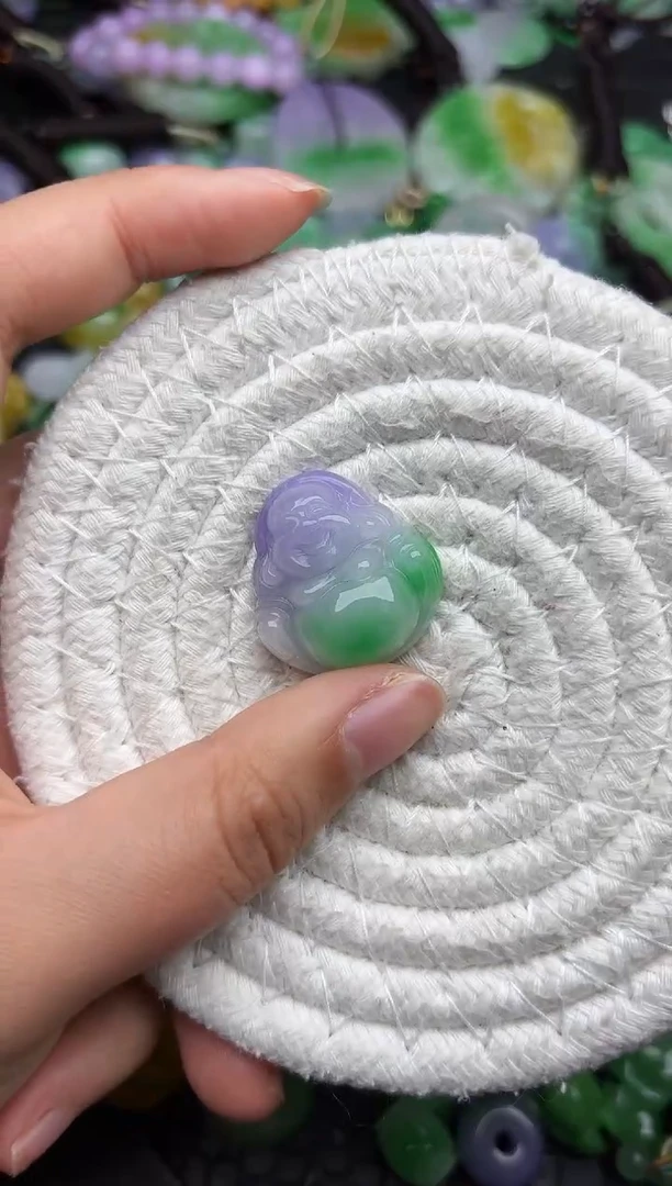 颈饰未镶嵌翡翠缅甸翡翠吊坠