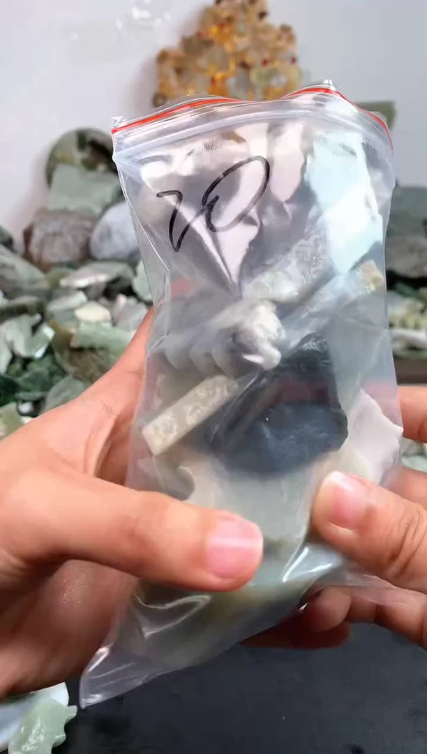 未镶嵌和田玉摆件20