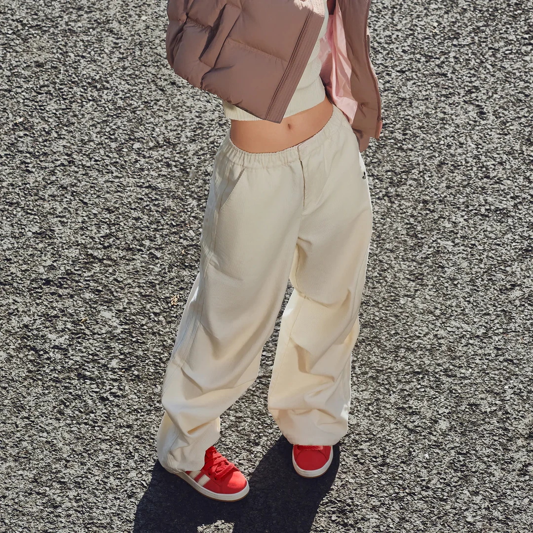 Adidas三叶草STREET W 宋雨琦同款灯芯绒褶皱运动裤直筒裤 KS5958