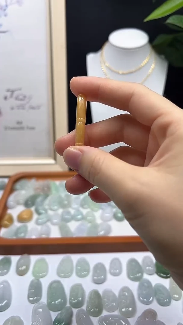 颈饰未镶嵌翡翠竹子