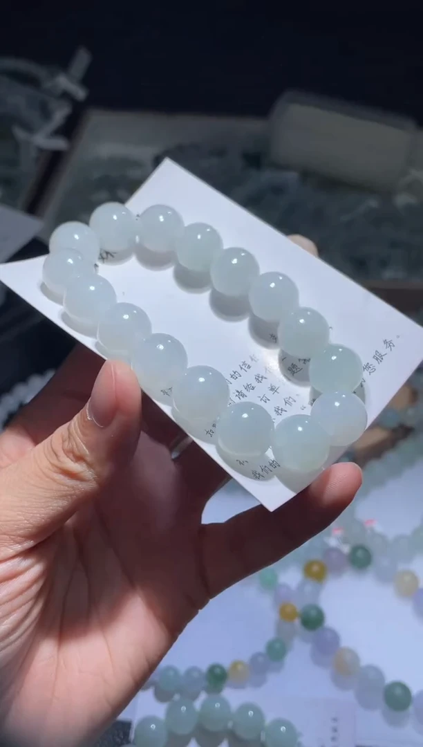 未镶嵌定制翡翠翡翠手串
