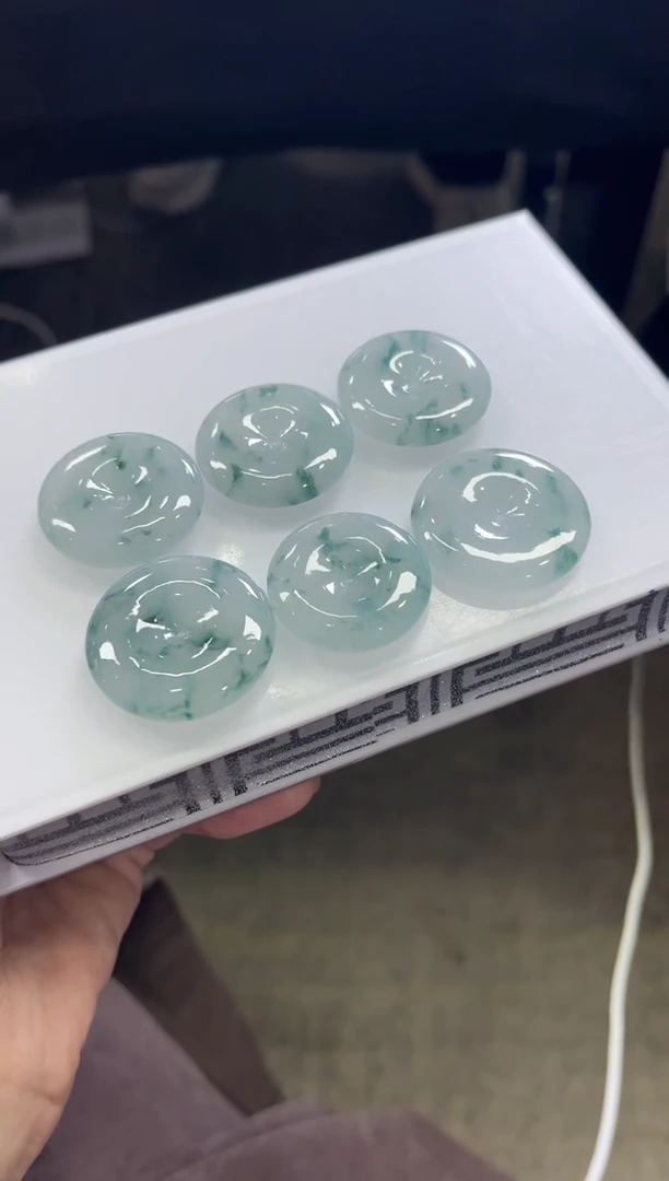 颈饰未镶嵌翡翠Q73/多样性发一件/配绳子