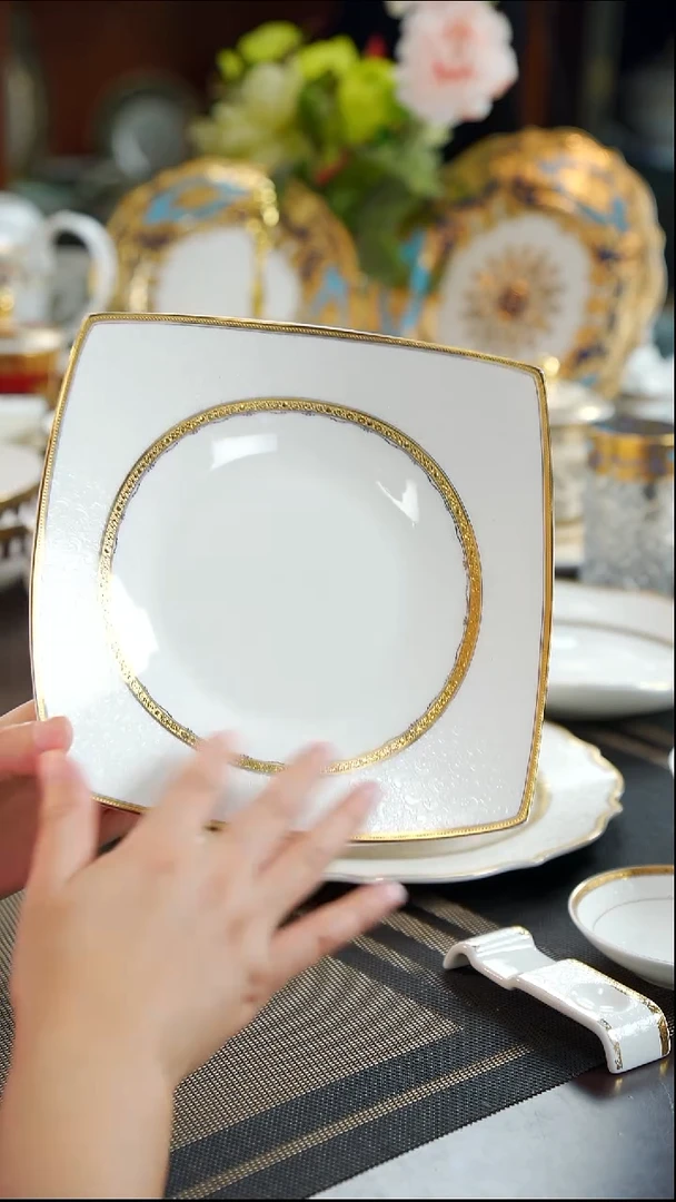 瓷片方形深菜盘 1个