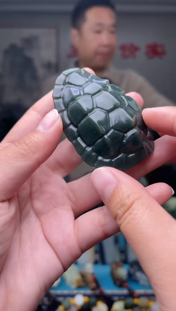 未镶嵌和田玉挂件1