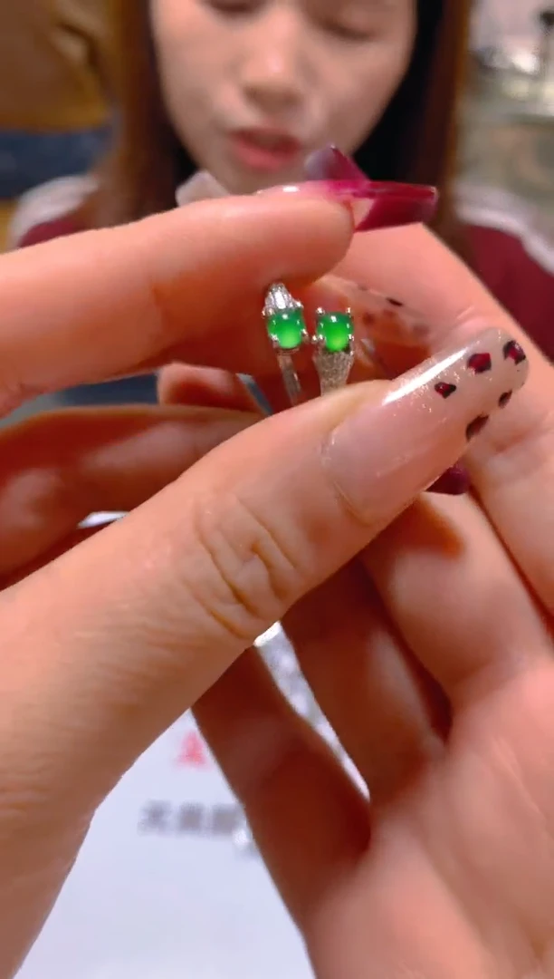 未镶嵌戒指翡翠多样性发一