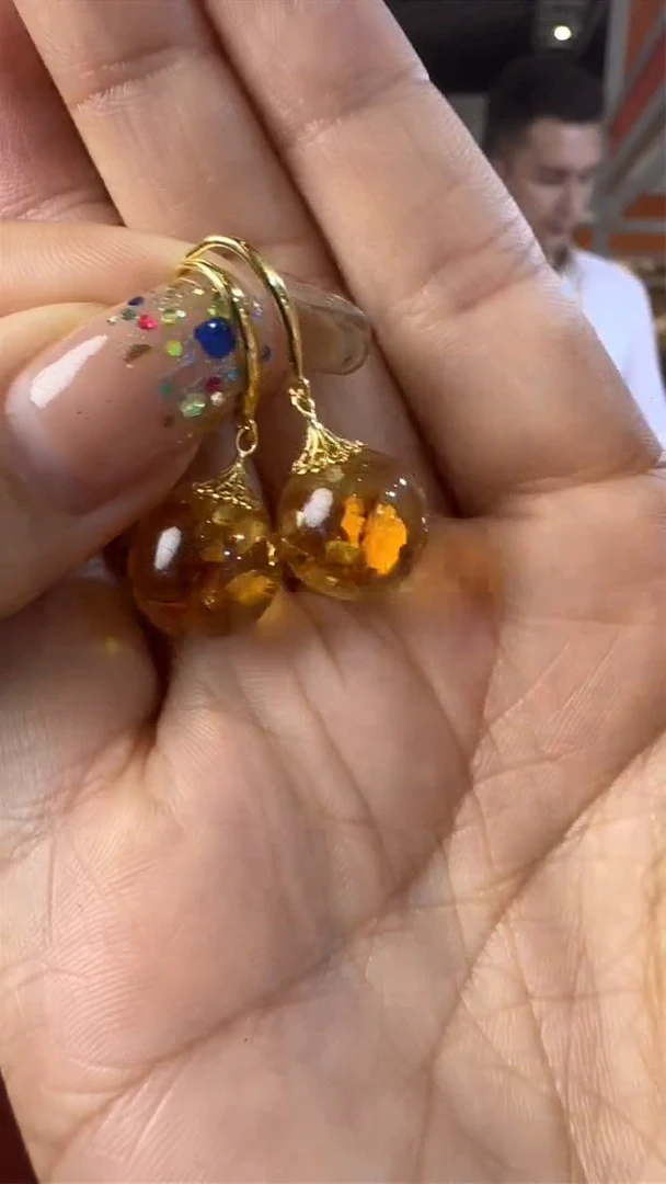 未镶嵌琥珀耳饰上海珠宝展假一罚十