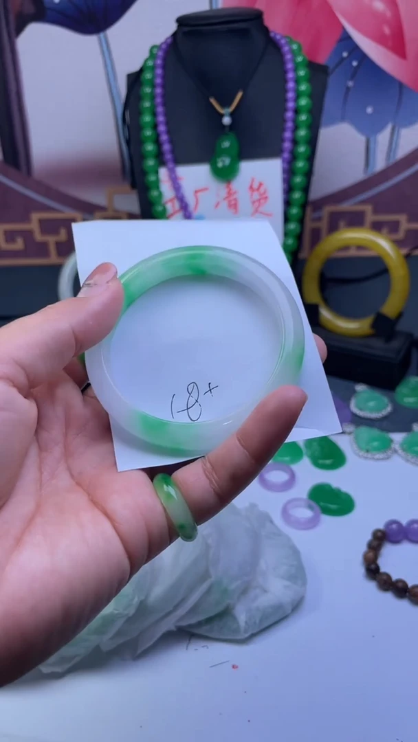 非金属仿水晶手镯