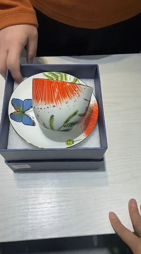 瓷片生活的本意是开心啊@@1