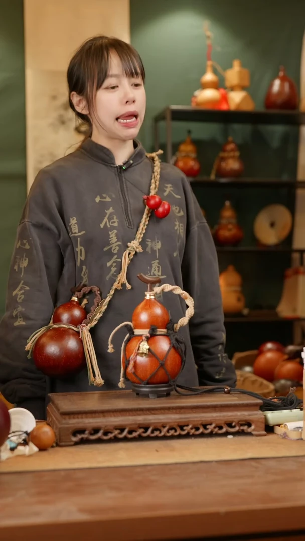 313号精品天然大漆酒葫芦一物一拍~