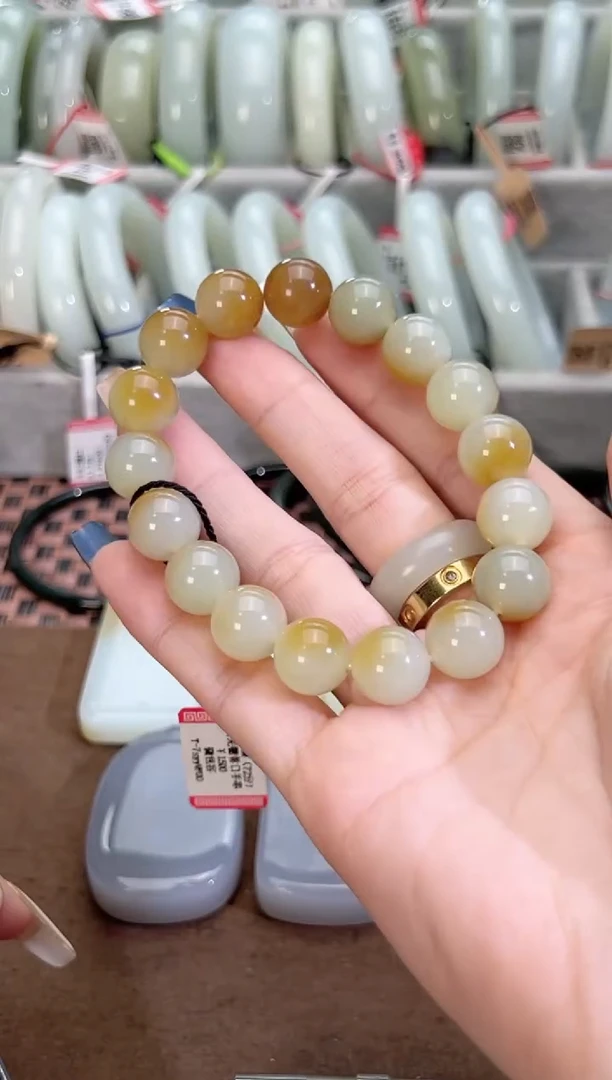 未镶嵌手串和田玉若羌糖黄口手串卡12细度72