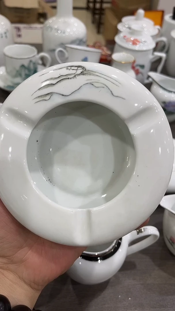 信****川8个湖南醴陵釉下五彩陶瓷