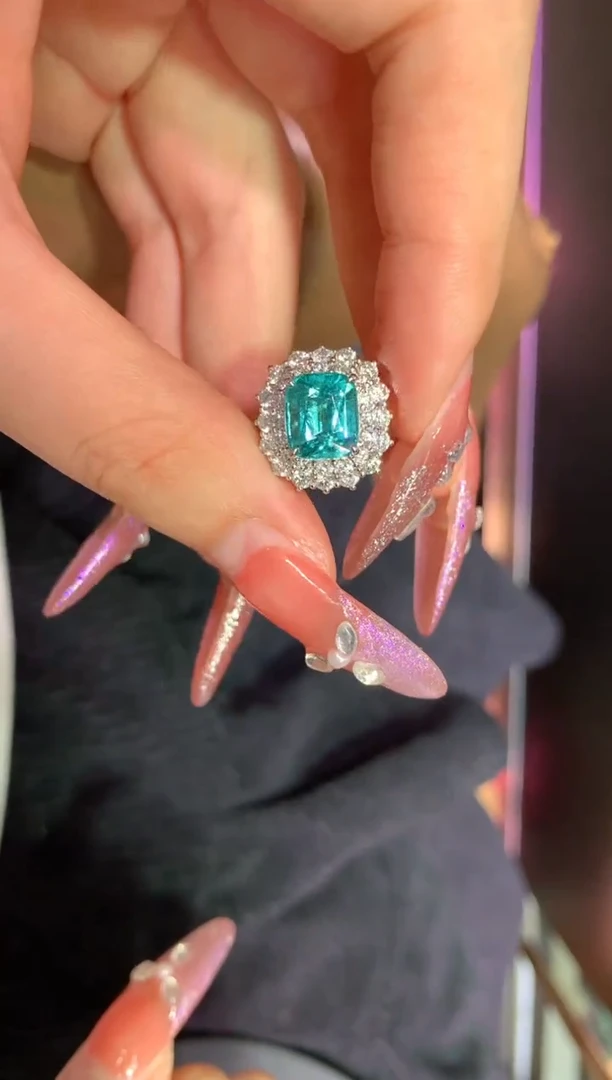 18K金镶嵌戒指碧玺3.15CT