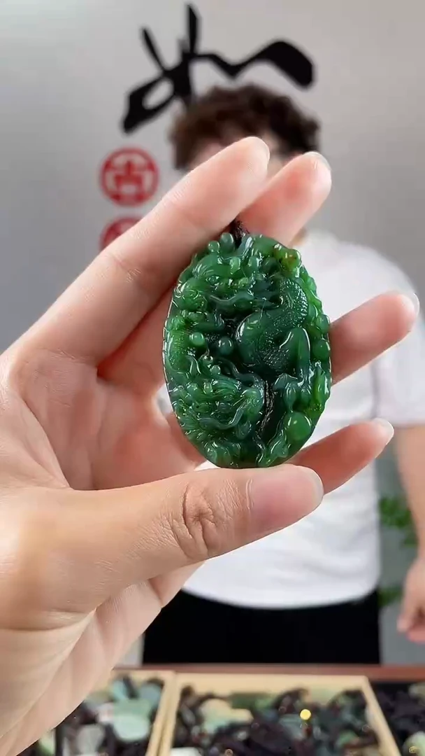 和田玉未镶嵌颈饰拍一发一，多样性发货