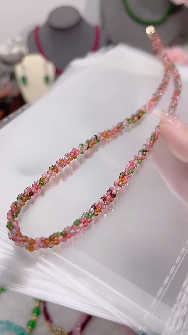 颈饰合金尖晶石粉彩麻花39.9