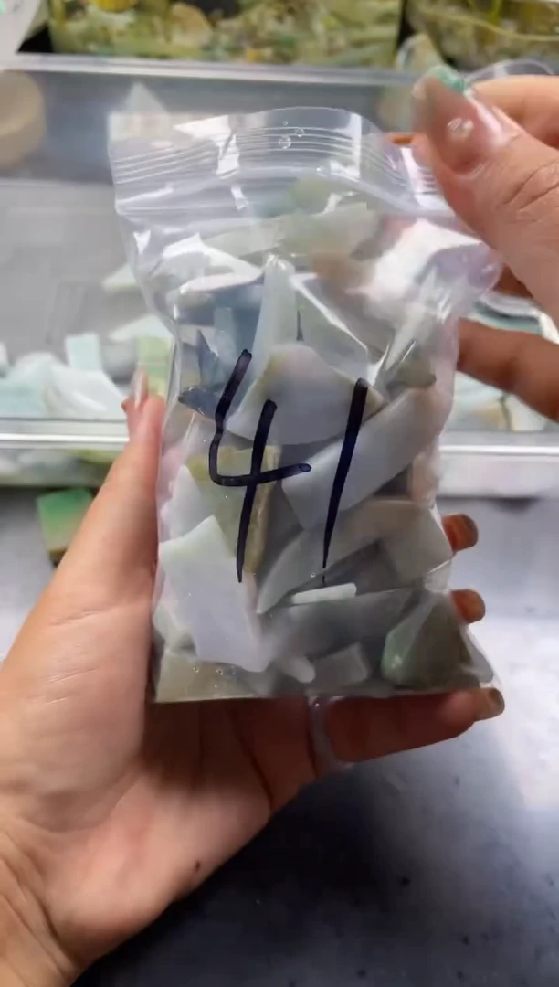 配石翡翠天然翡翠中号500克41