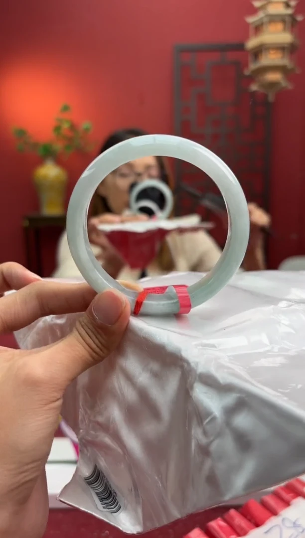 未镶嵌手镯翡翠翡翠手镯4