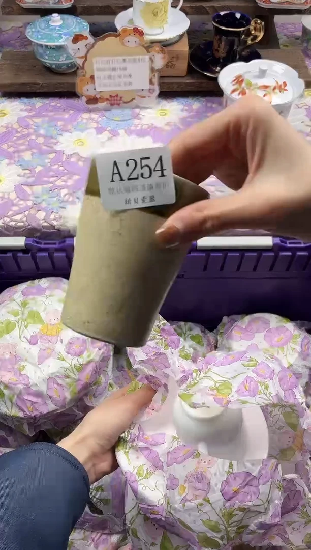 瓷片鹰**有                A254