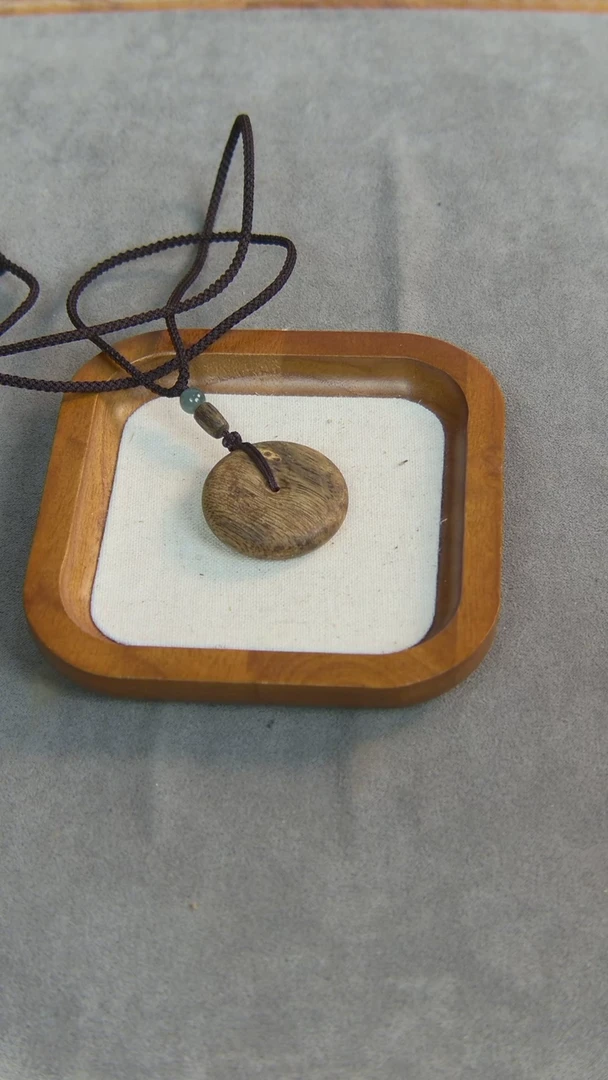 【闪购商品】沉香沉香木制品海南沉香平安扣4克+