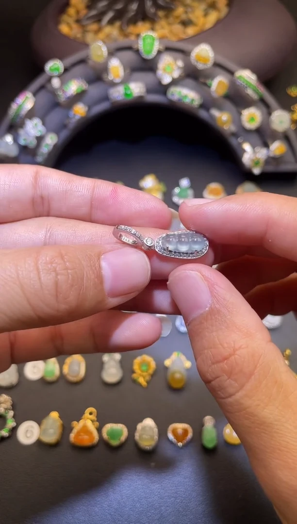 吊坠(不含链)银S925镶嵌翡翠1