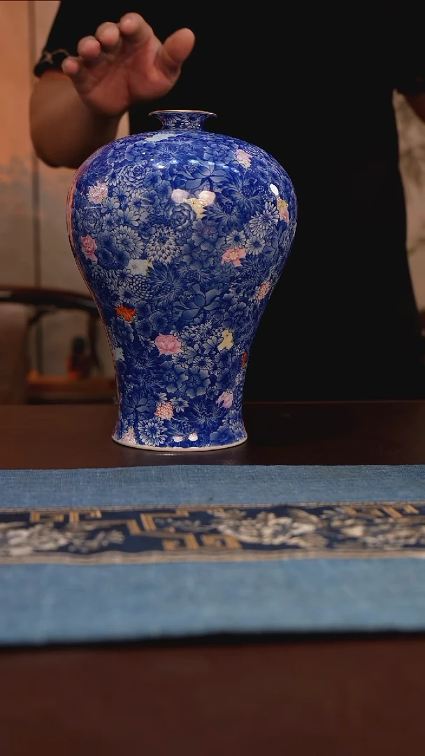 晓剑窑 青花珐琅彩大梅瓶