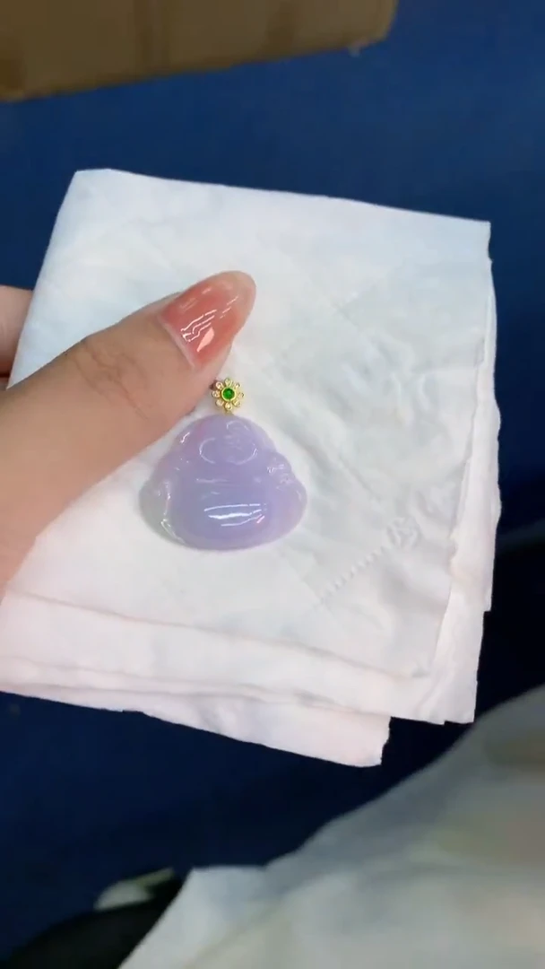 翡翠未镶嵌颈饰          1