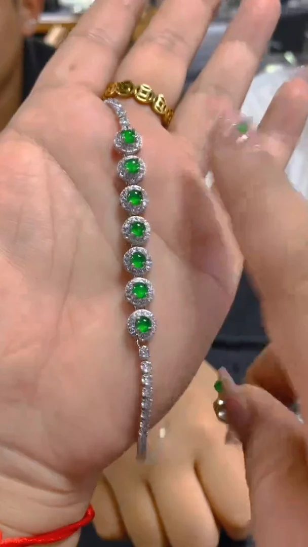 【闪购商品】翡翠手链未镶嵌0497820922多样性发其一