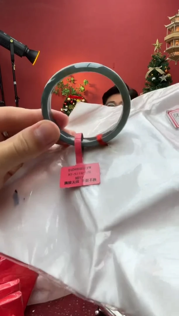 未镶嵌手镯（贵妃镯）翡翠翡翠手镯7