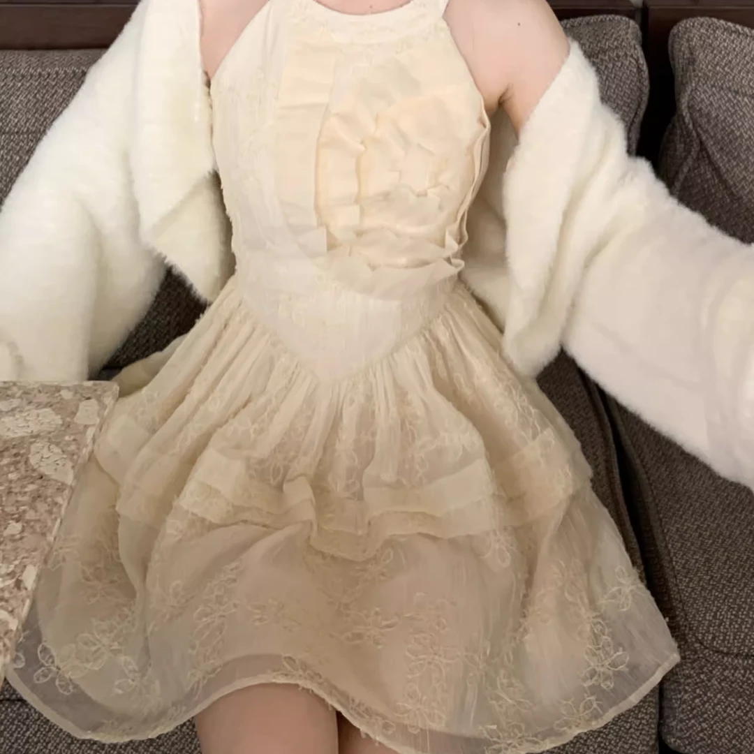 Blovelan芸冉星芽 甜美短裙提花设计感无袖挂脖连衣裙