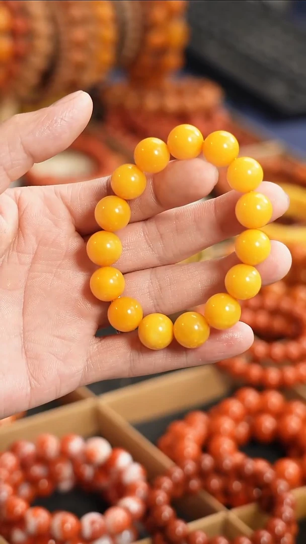 手串蜜蜡未镶嵌13+鸡油红