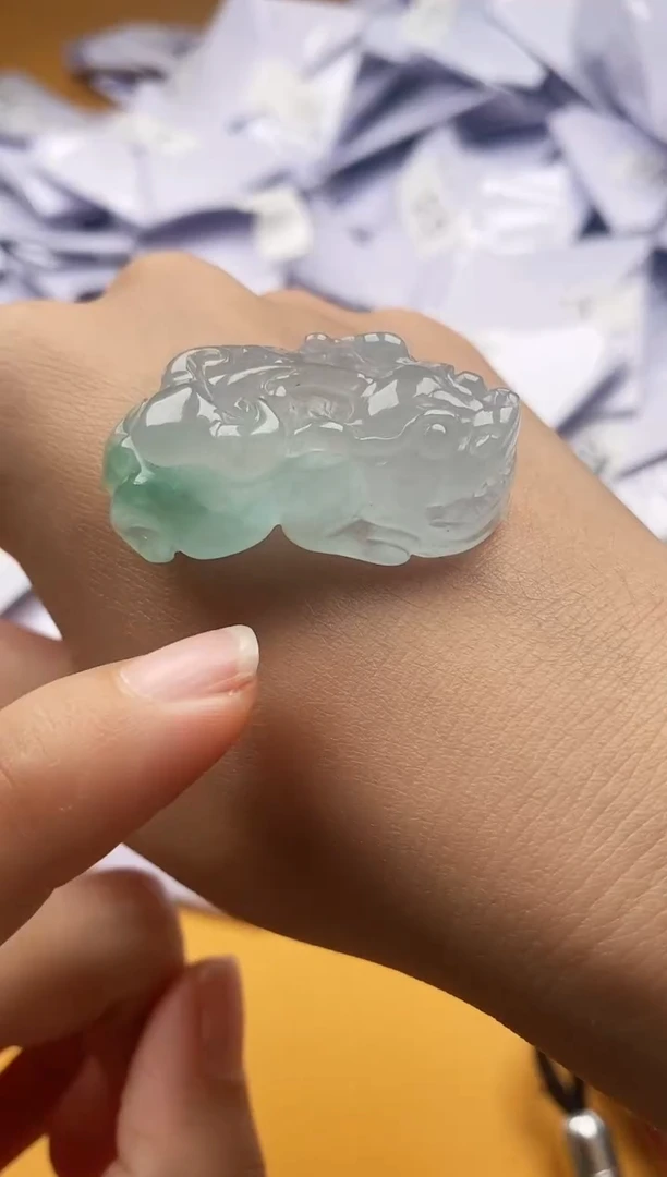 璟泽翡翠吊坠链接1000010