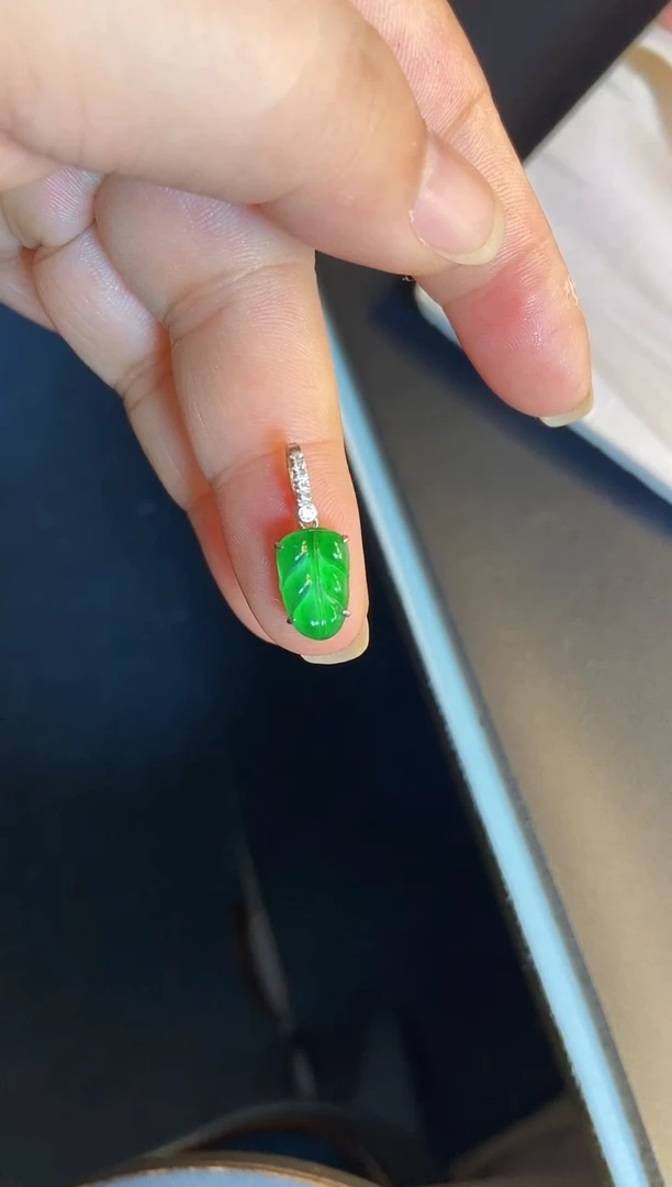 吊坠(不含链)银S925镶嵌翡翠1