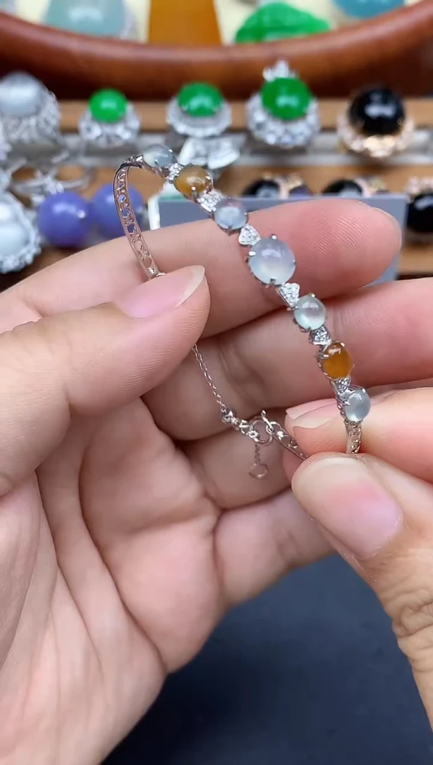 18K金镶嵌手镯翡翠509-中国好珍宝