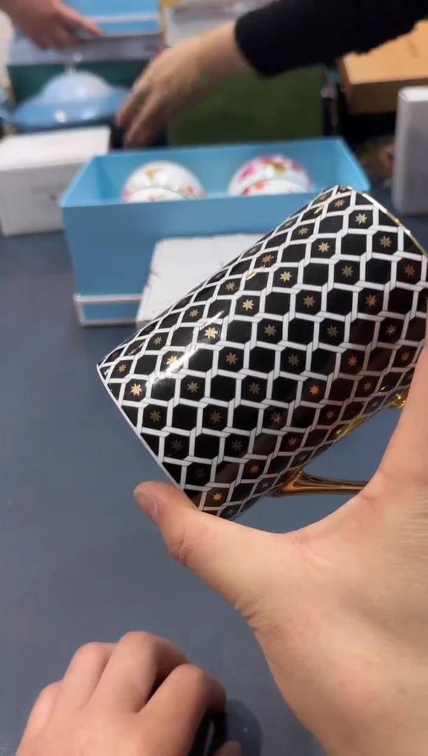 【闪购商品】碗F830全场正品，京东包邮