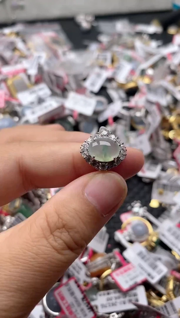 翡翠戒指银S925镶嵌4444444    0