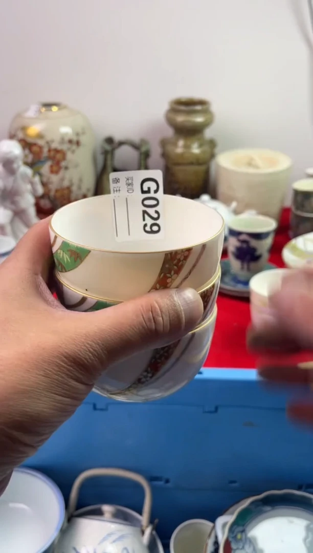 瓷片哩***I7777777777 G029